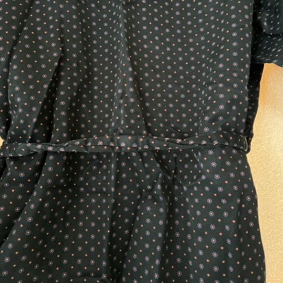 Victoria’s Secret Robe - Picture 6 of 6